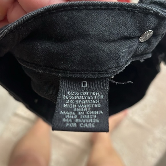 RUE 21 black with stretch denim shorts - Picture 5 of 5